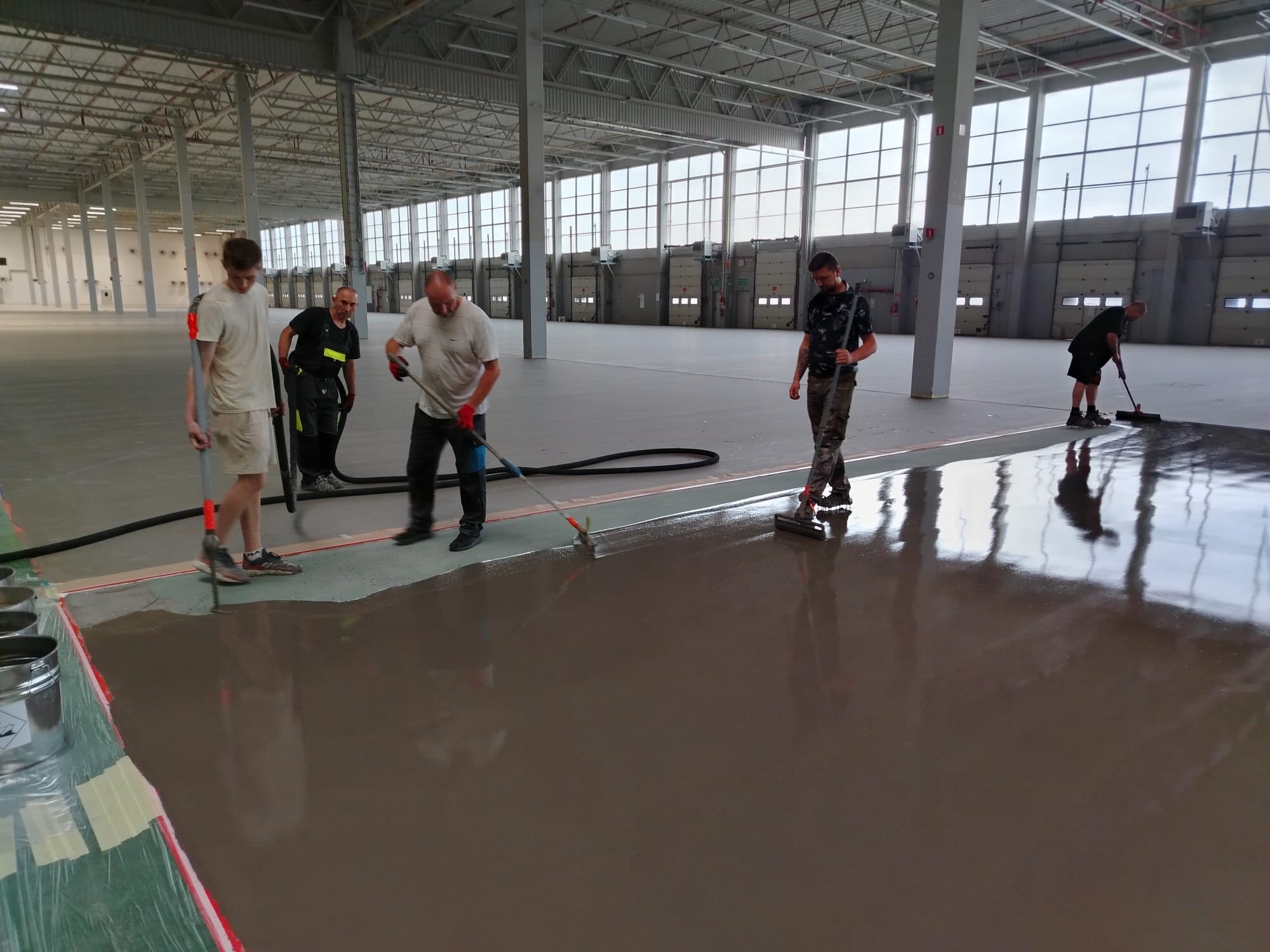 Podłoga samopoziomująca betonowa MFC Final 410 4-15mm 40Mpa Podłoga samopoziomująca betonowa MFC Final 410 4-15mm 40Mpa